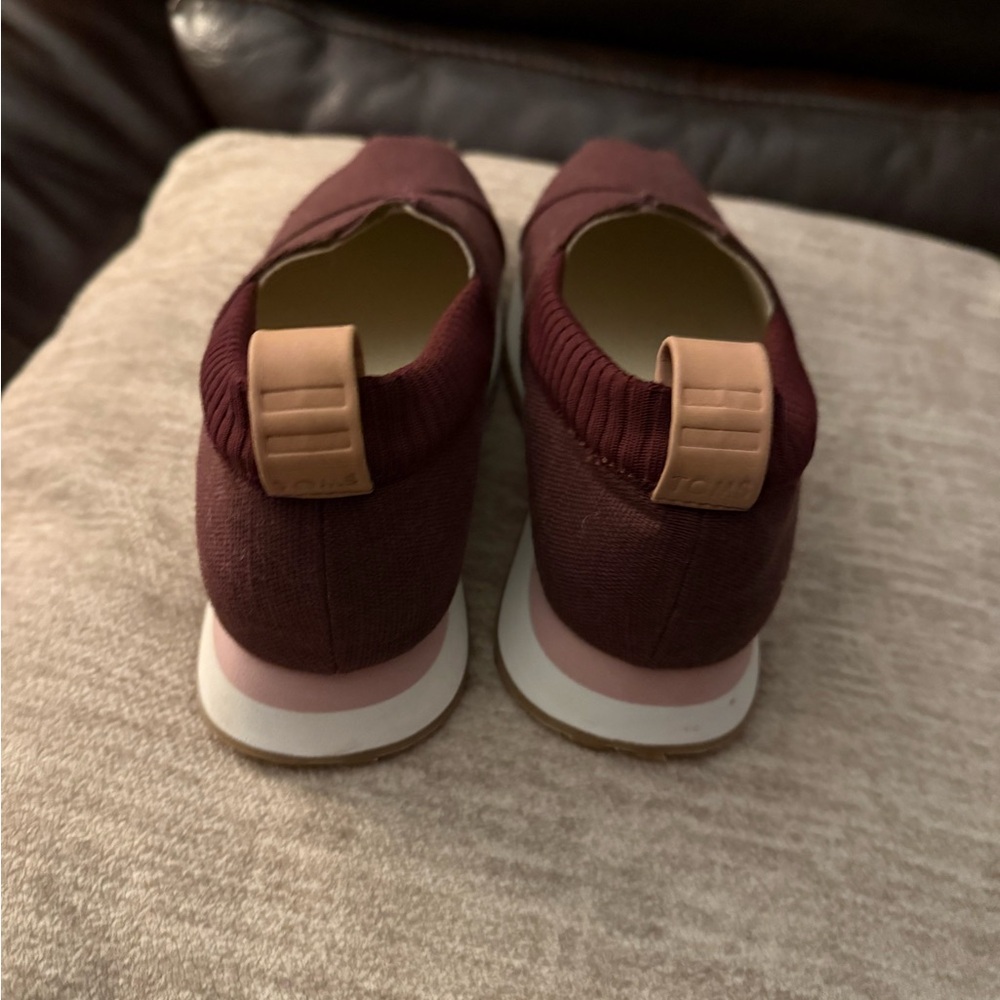 Toms Burgandy Slip-On Shoes - Picture 2 of 4